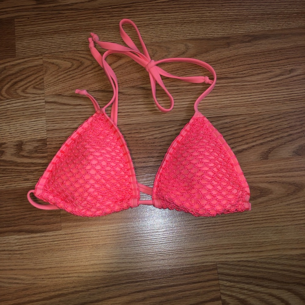 EUC Hollister bikini top. Size medium